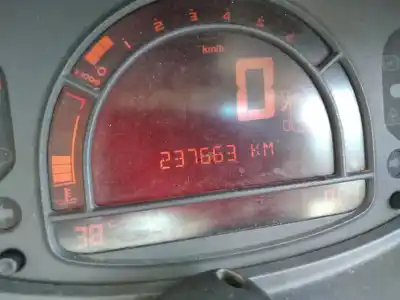Scrapping Vehicle renault modus confort dynamique of the year 2005 powered k4jg770
