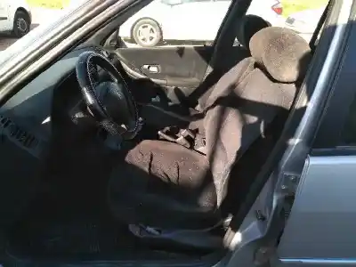 Здавання транспортного засобу peugeot 306 break boulebard року 2001 потужний nft