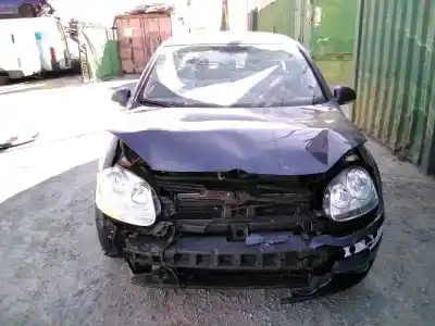 Vehículo de desguace VOLKSWAGEN GOLF V BERLINA (1K1) Highline del año 2006 con motor BKD