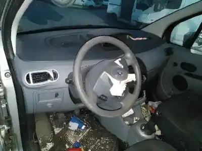 Veículo de Sucata renault grand modus authentique do ano 2009 alimentado k9km768