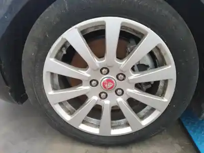 Veicolo di demolizione jaguar xe prestige dell'anno 2017 alimentato 204dtd