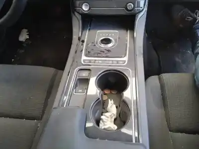 Veicolo di demolizione jaguar xe prestige dell'anno 2017 alimentato 204dtd