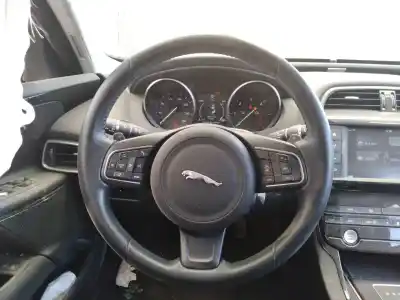 Veicolo di demolizione jaguar xe prestige dell'anno 2017 alimentato 204dtd