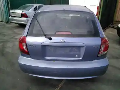 Scrapping Vehicle kia rio ls berlina of the year 2004 powered a3e