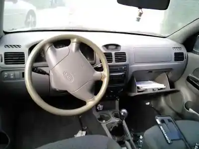 Scrapping Vehicle kia rio ls berlina of the year 2004 powered a3e