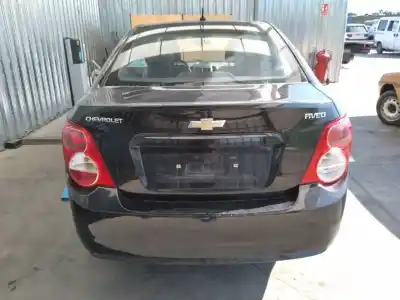 Veículo de Sucata chevrolet aveo sedán ls do ano 2013 alimentado a12xer