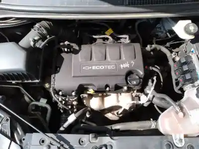 Veículo de Sucata chevrolet aveo sedán ls do ano 2013 alimentado a12xer