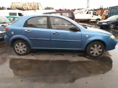 Veículo de Sucata daewoo lacetti se do ano 2004 alimentado f14d3