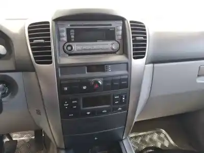 Veicolo di demolizione kia sorento 2.5 crdi ex dell'anno 2006 alimentato d4cb