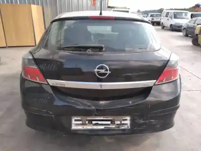 Здавання транспортного засобу opel astra gtc enjoy року 2005 потужний z18xe