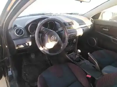 Veicolo di demolizione mazda 3 berlina (bk) 1.6 crdt active dell'anno 2005 alimentato 9hz