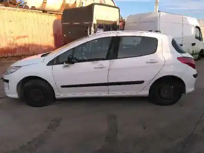 Veículo de Sucata peugeot 308 confort do ano 2009 alimentado 9hz