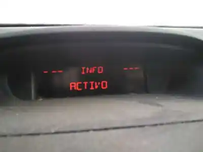 Veículo de Sucata peugeot 308 confort do ano 2009 alimentado 9hz