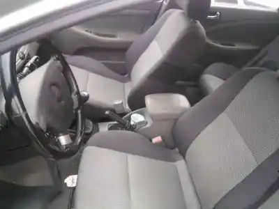 Sloopvoertuig chevrolet lacetti cdx van het jaar 2005 aangedreven f16d3-g