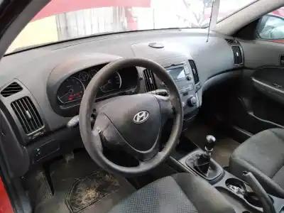 Veículo de Sucata hyundai i30 comfort do ano 2010 alimentado g4fa