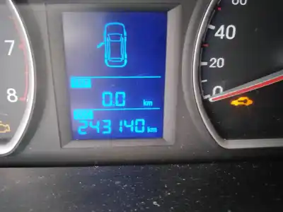 Veículo de Sucata hyundai i30 comfort do ano 2010 alimentado g4fa