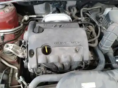 Veículo de Sucata hyundai i30 comfort do ano 2010 alimentado g4fa