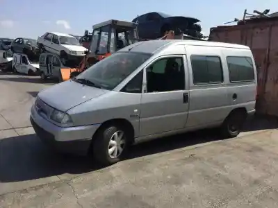 Veículo de Sucata citroen jumpy 2.0 hdi sx caja cerrada acristalada do ano 2001 alimentado rhx
