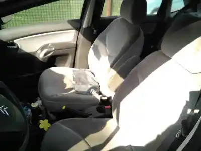 Sloopvoertuig citroen c3 pluriel 1.4 van het jaar 2003 aangedreven kfv