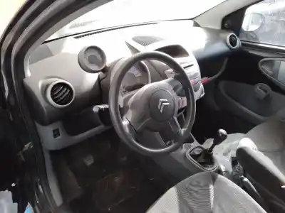 Veicolo di demolizione citroen c1 sx dell'anno 2006 alimentato 1kr