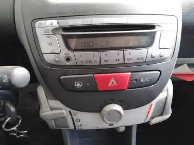 Veicolo di demolizione citroen c1 sx dell'anno 2006 alimentato 1kr