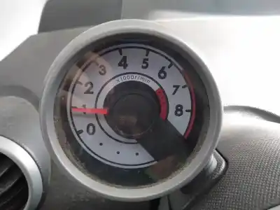 Veicolo di demolizione citroen c1 sx dell'anno 2006 alimentato 1kr