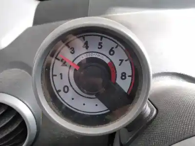 Veicolo di demolizione citroen c1 sx dell'anno 2006 alimentato 1kr