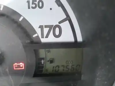 Veicolo di demolizione citroen c1 sx dell'anno 2006 alimentato 1kr