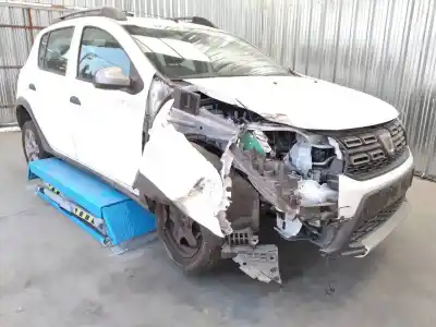 Sloopvoertuig dacia sandero stepway comfort van het jaar 2019 aangedreven k9ku872