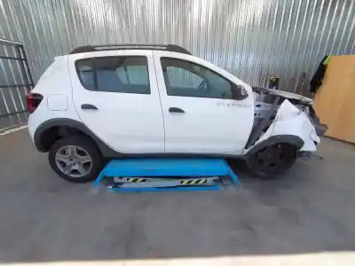 Sloopvoertuig dacia sandero stepway comfort van het jaar 2019 aangedreven k9ku872