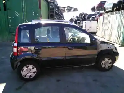 Veicolo di demolizione fiat panda (169) 1.2 8v dynamic dell'anno 2005 alimentato 188a4000