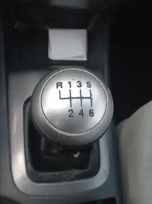 Veículo de Sucata kia magentis concept do ano 2011 alimentado d4ea