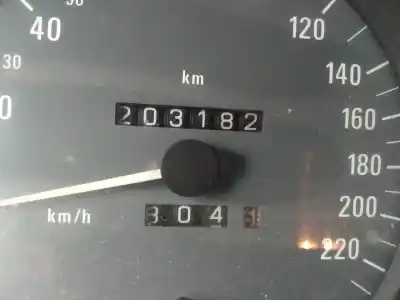 Veículo de Sucata opel omega b elegance berlina do ano 2000 alimentado x25dt