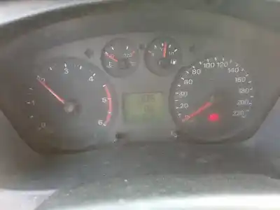 Veículo de Sucata ford transit combi ´06 ft 300 largo do ano 2008 alimentado qvfa