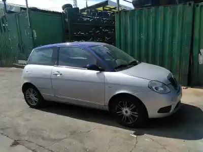 Здавання транспортного засобу lancia ypsilon (101) 1.4 16v platino року 2008 потужний 843a1000