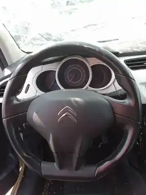 Sloopvoertuig citroen c3 attraction van het jaar 2013 aangedreven 8h01 / 8hr