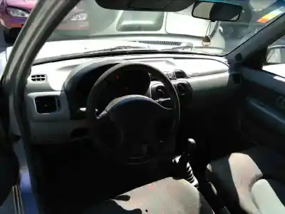 Sloopvoertuig nissan micra (k11) gx (1996) van het jaar 2000 aangedreven cg13