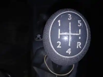 Sloopvoertuig dacia dokker ambiance van het jaar 2015 aangedreven k7ma828