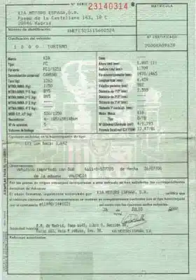 Veículo de Sucata kia carens 1.8 ls monovolumen do ano 2001 alimentado tb