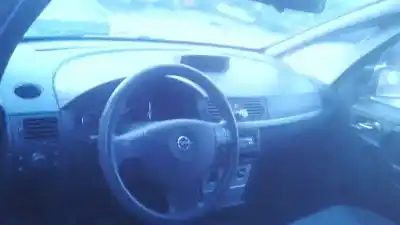 Verschrottungsfahrzeug opel meriva enjoy des jahres 2003 angetrieben z17dth