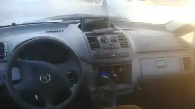 Scrapping Vehicle mercedes-benz vito (w639) basic, combi 111 cdi compacto (639.601) of the year 2005 powered 646982