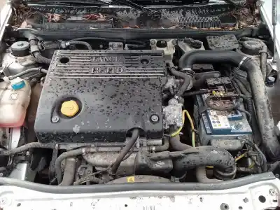 Veicolo di demolizione lancia lybra 1.9 jtd 5p dell'anno 2006 alimentato 937a2000