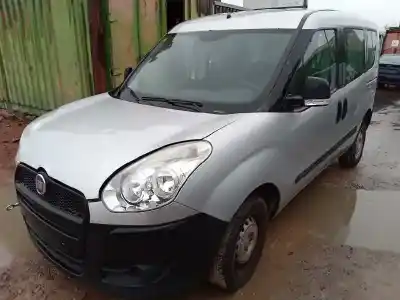 Veículo de Sucata fiat doblo active do ano 2012 alimentado 263a2000