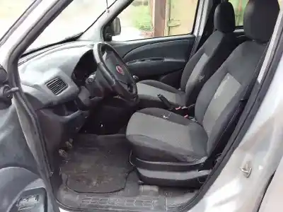 Veículo de Sucata fiat doblo active do ano 2012 alimentado 263a2000