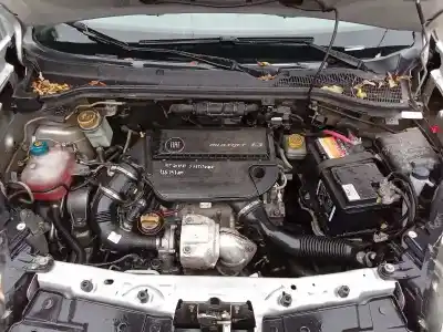 Veículo de Sucata fiat doblo active do ano 2012 alimentado 263a2000