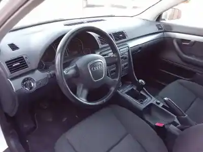 Veículo de Sucata audi a4 berlina (8e) 2.0 tdi do ano 2005 alimentado blb