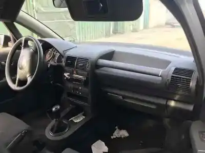 Veicolo di demolizione audi a2 (8z) 1.4 tdi (55kw) dell'anno 2004 alimentato bhc