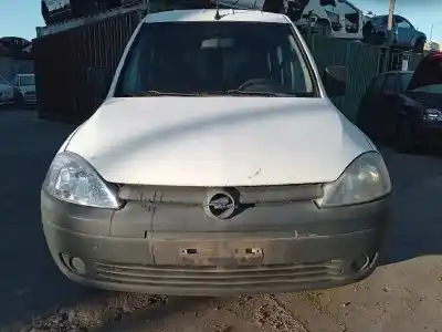 Veículo de Sucata opel combo familiar do ano 2003 alimentado y17dt