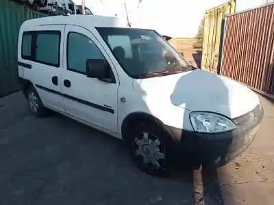 Veículo de Sucata opel combo familiar do ano 2003 alimentado y17dt