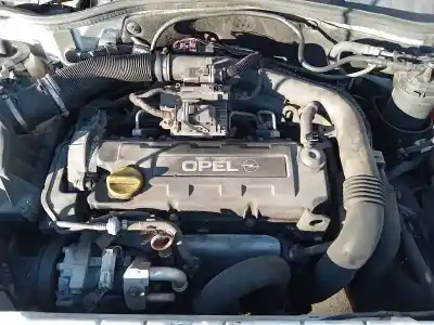 Veículo de Sucata opel combo familiar do ano 2003 alimentado y17dt